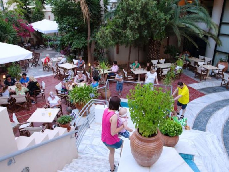 Santa Marina Agios Nicolaos 76500