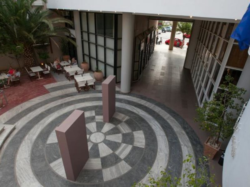 Santa Marina Agios Nicolaos 76519