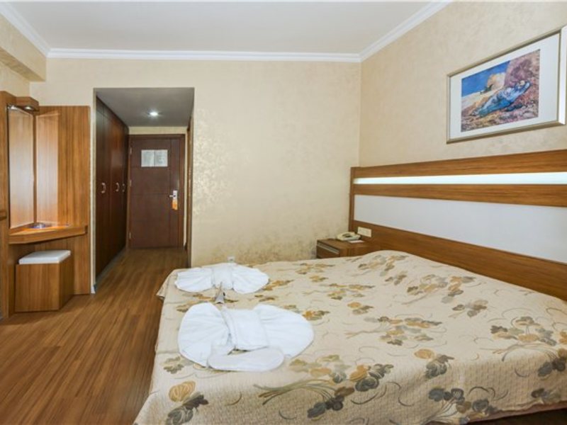 Santa Marina Hotel 66699