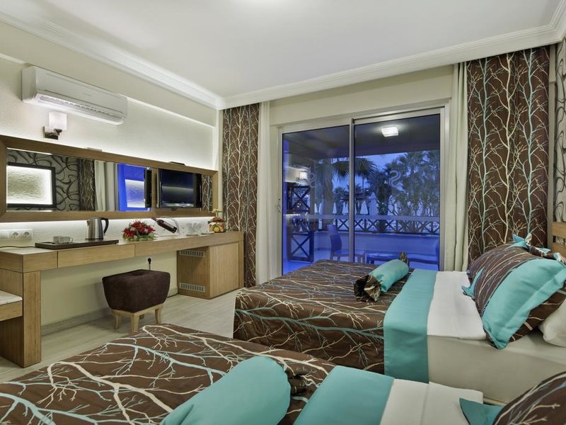 Saphire Hotel 280924