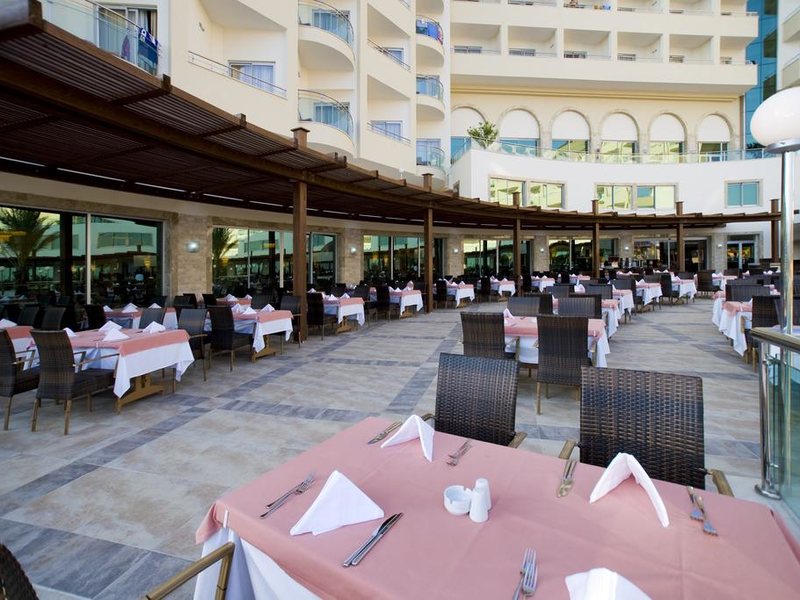 Saphire Resort & Spa 280940