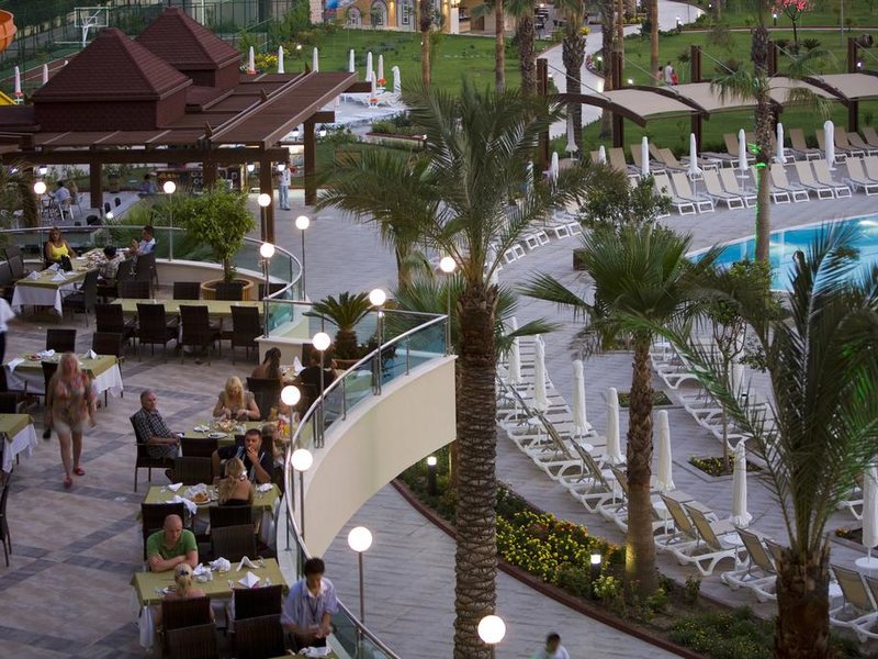 Saphire Resort & Spa 280944