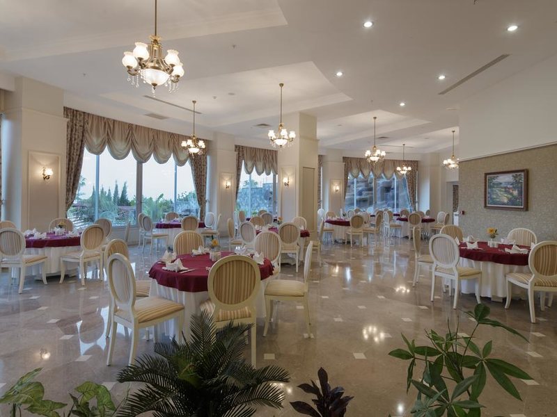 Saphire Resort & Spa 280953