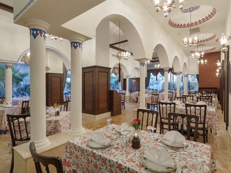 Saphire Resort & Spa 280955