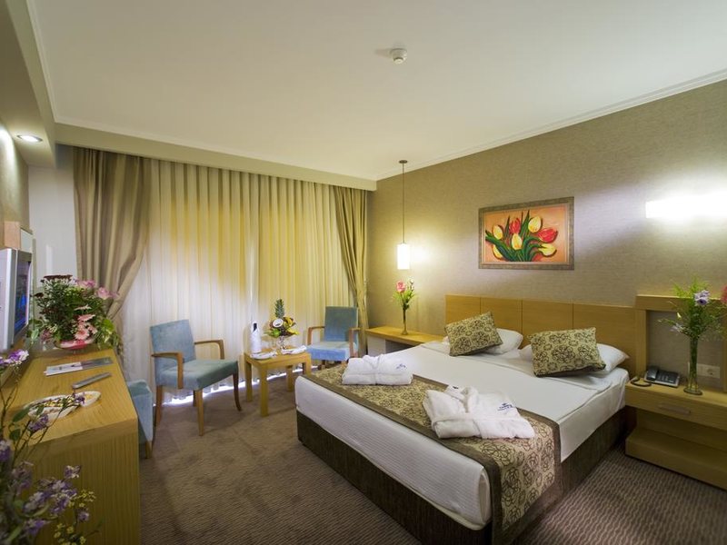 Saphire Resort & Spa 280964