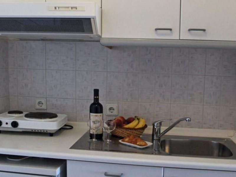 Sarantis Hotel 79064