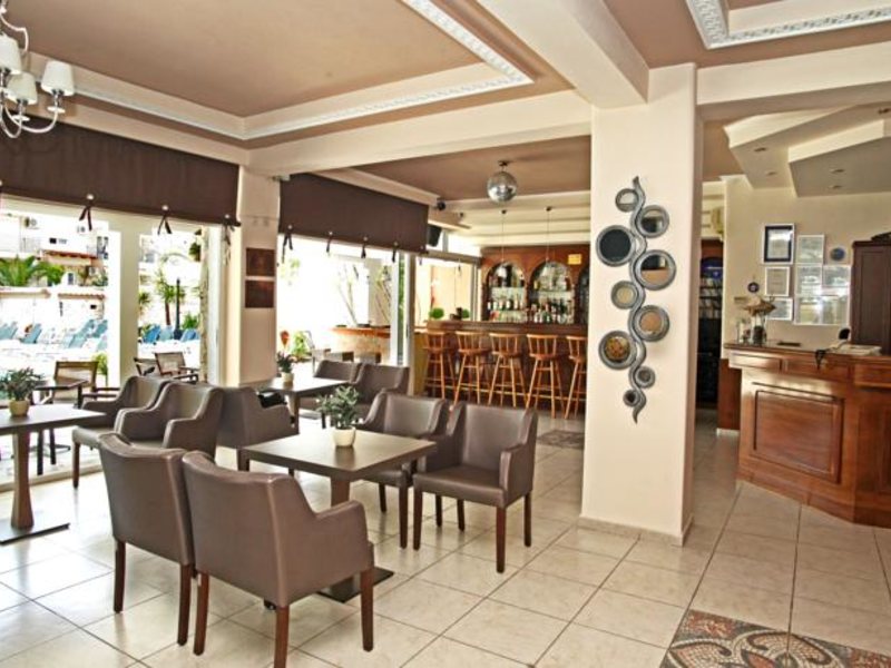 Sarantis Hotel 79065