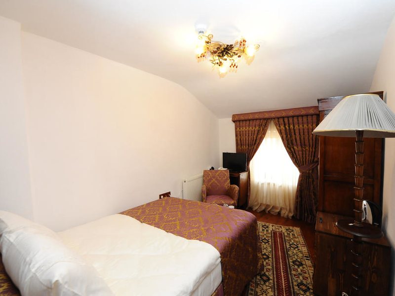 Sarnic Hotel  197210