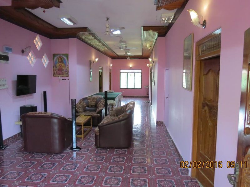 Sasvi Holiday Inn 107746