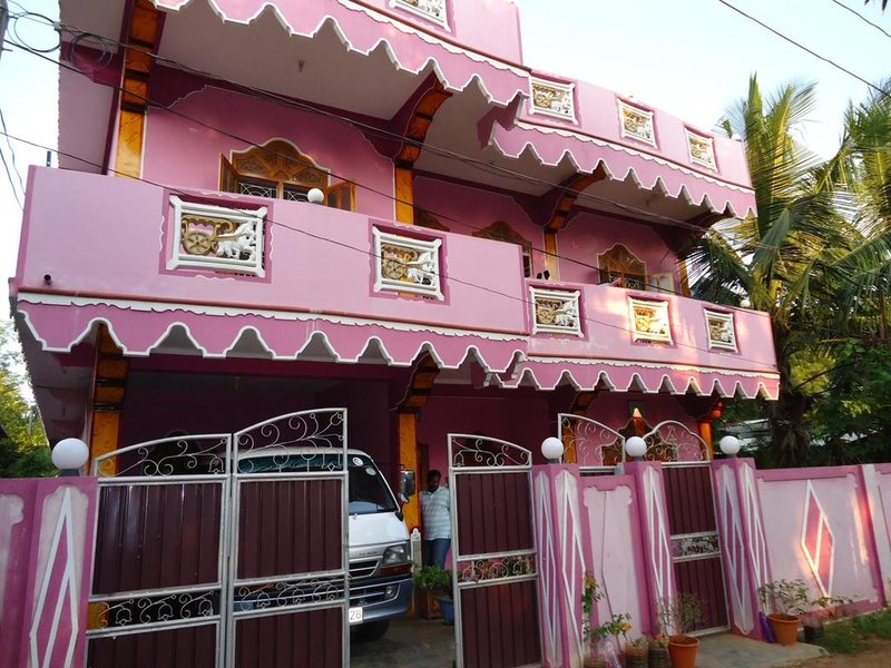 Sasvi Holiday Inn 107758