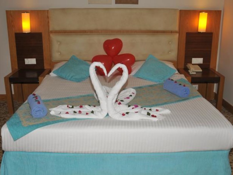 Saturn Palace Resort 102862