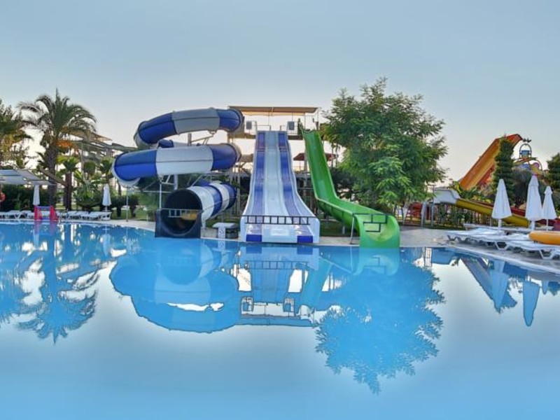 Saturn Palace Resort 161471