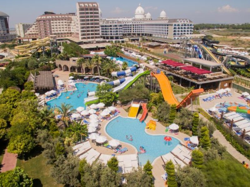 Saturn Palace Resort 161485