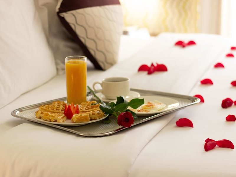 Savoy Crest Hotel Apartment 300208