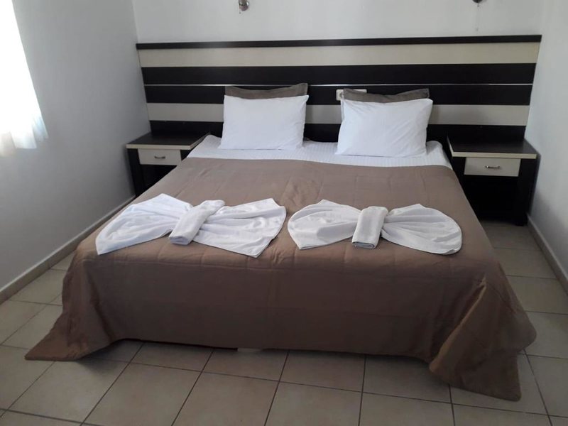 Savrose Suite Hotel 302414