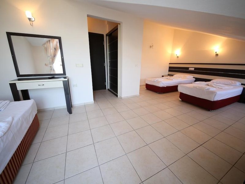 Savrose Suite Hotel 302421