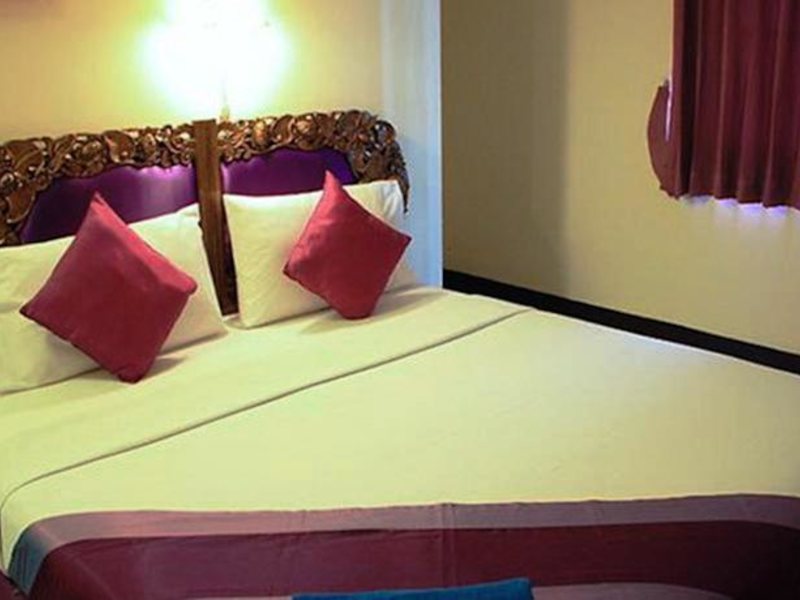 Sawasdee Sabai 150414