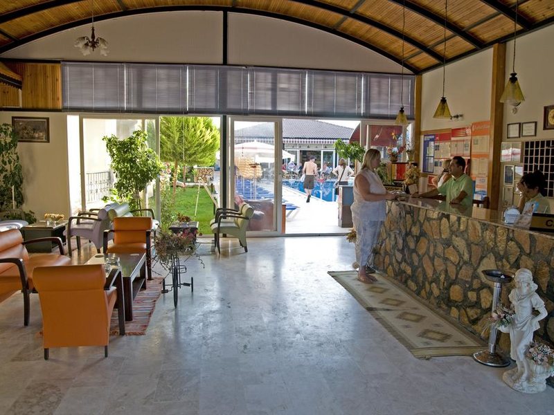 Sayanora Hotel 190757