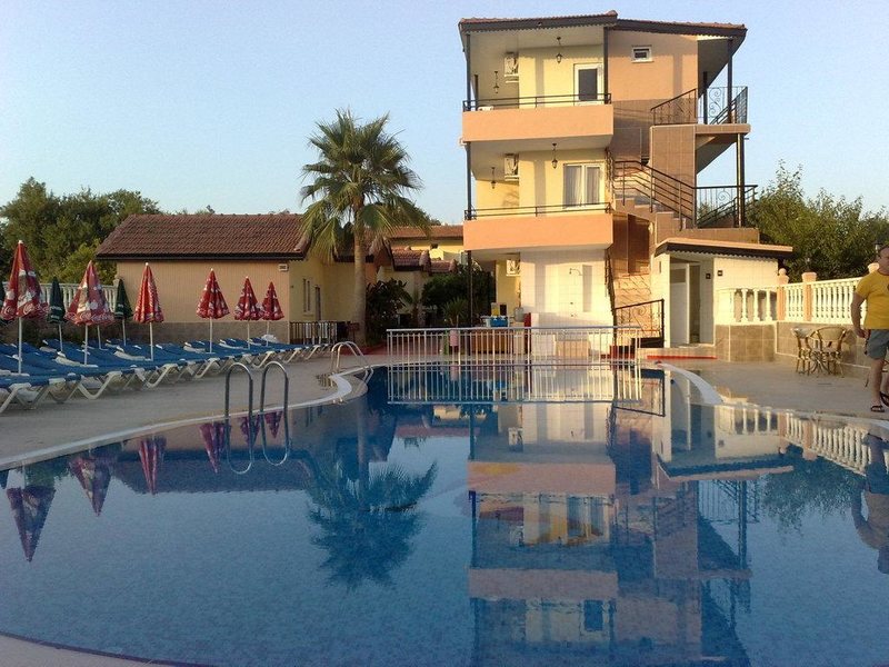 Sayanora Hotel 190761