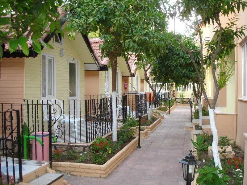 Sayanora Hotel 190766