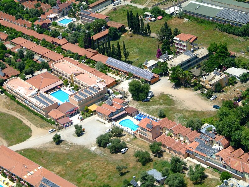 Sayanora Hotel 190774