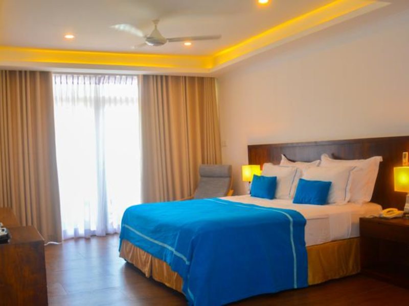 Sayura Beach Hotel 131624