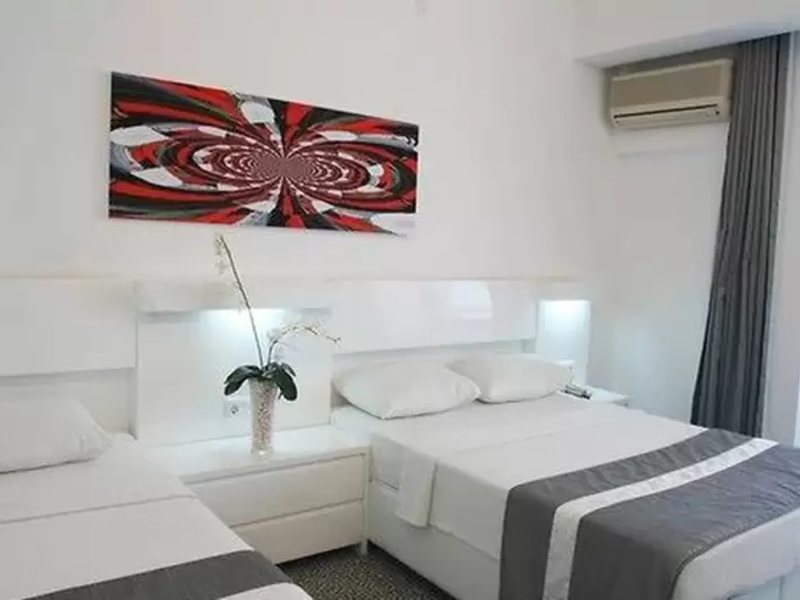 Scala Nuova Inkim Hotel  282267