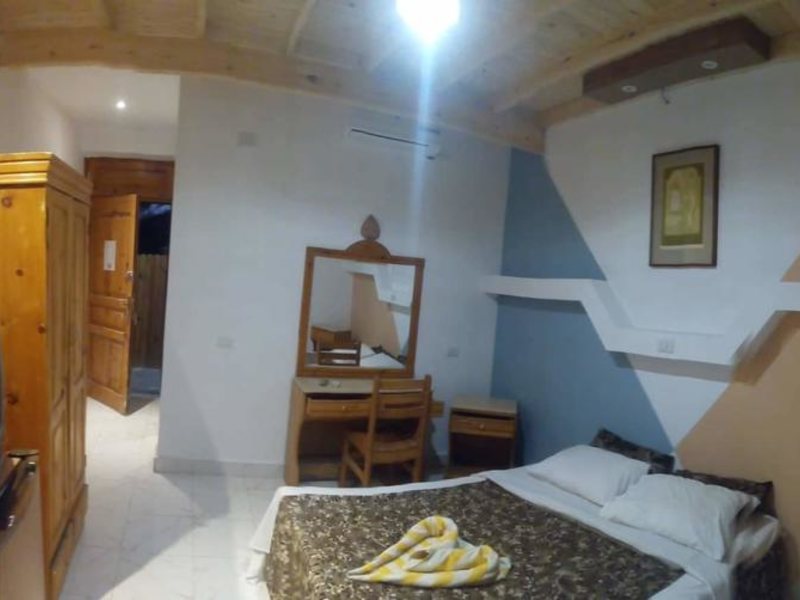 SeaView Hotel 293964