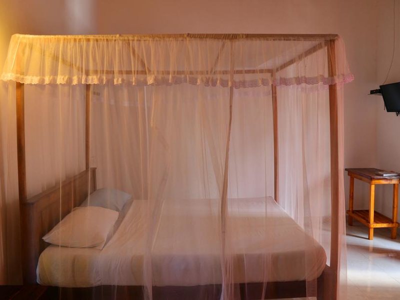 Sea Breeze Hotel Guest House 162062