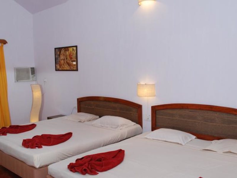 Sea Breeze Inn Calangute 138399