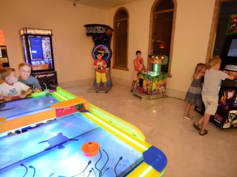 Sea Club Aqua Park Resort 127779