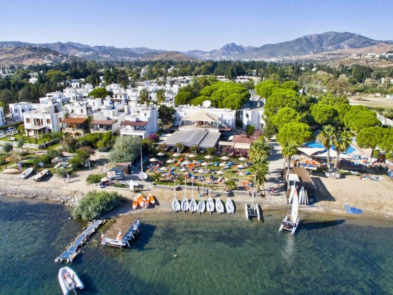 Sea Side Beach Club 277259