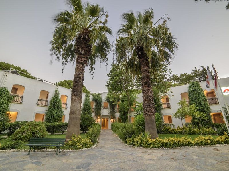 Sea Side Beach Club 277261