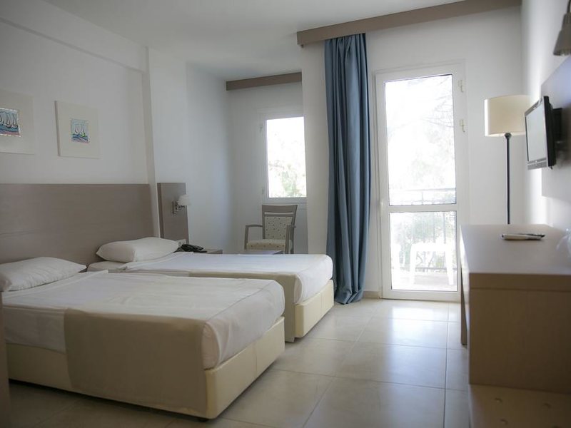 Sea Side Beach Club 277264