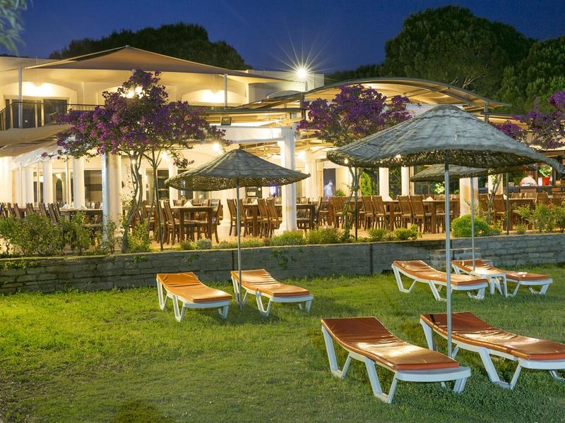 Sea Side Beach Club 277265