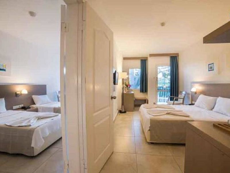 Sea Side Beach Club 277267