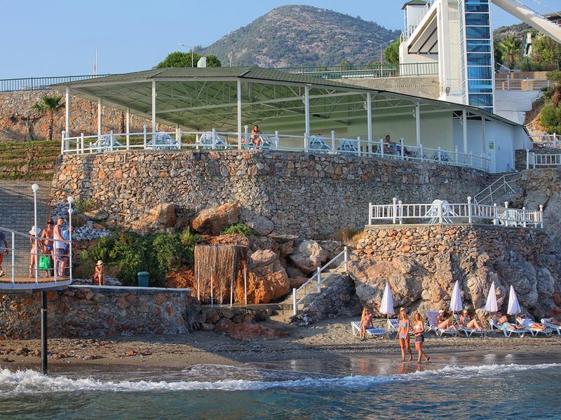 Sea Star Hotel  176143