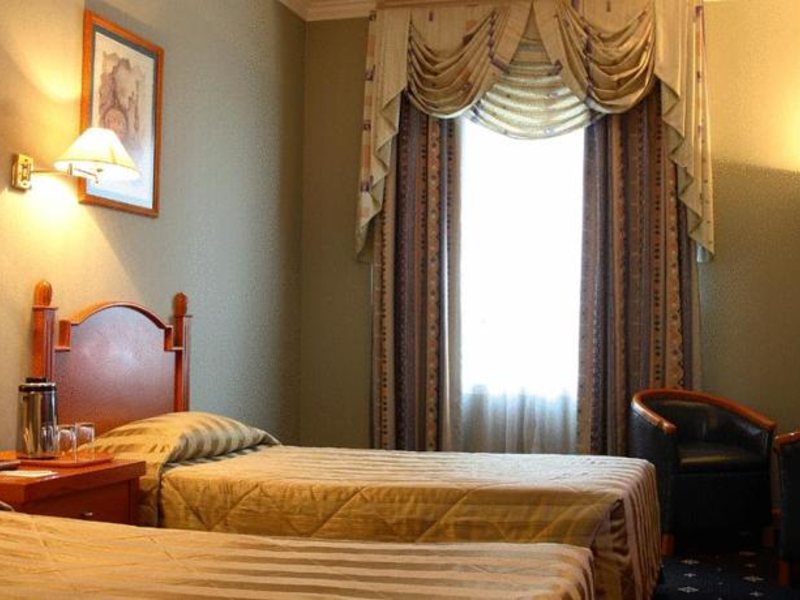 Sea View Hotel 49190