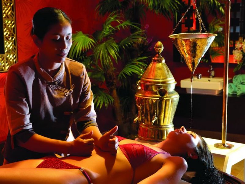 Sea World Resort & Spa 34092