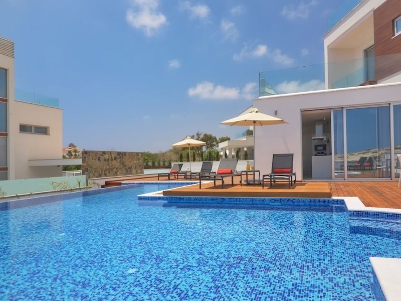 Seafront Pearl Villas 292849