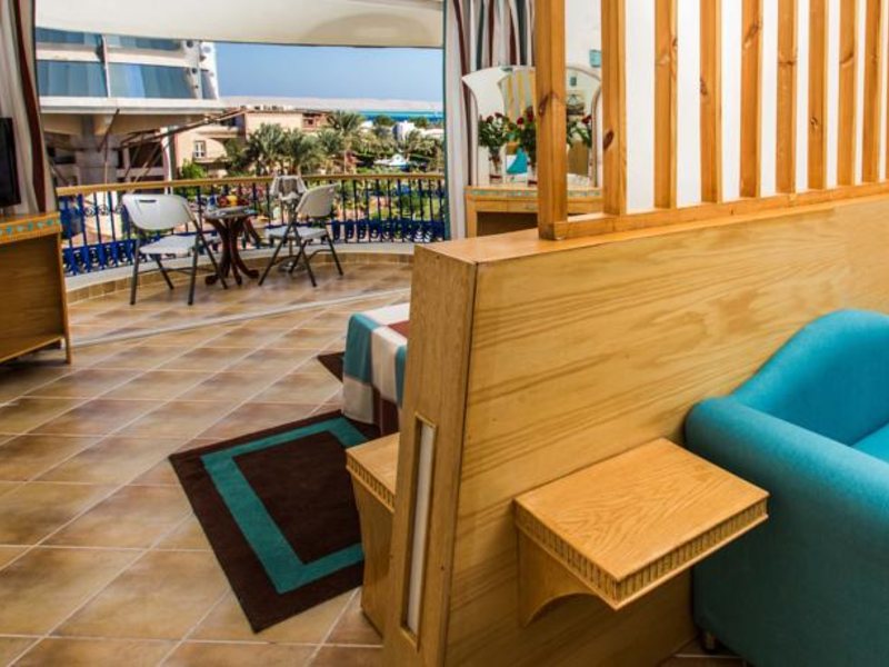 Seagull Hotel 127940