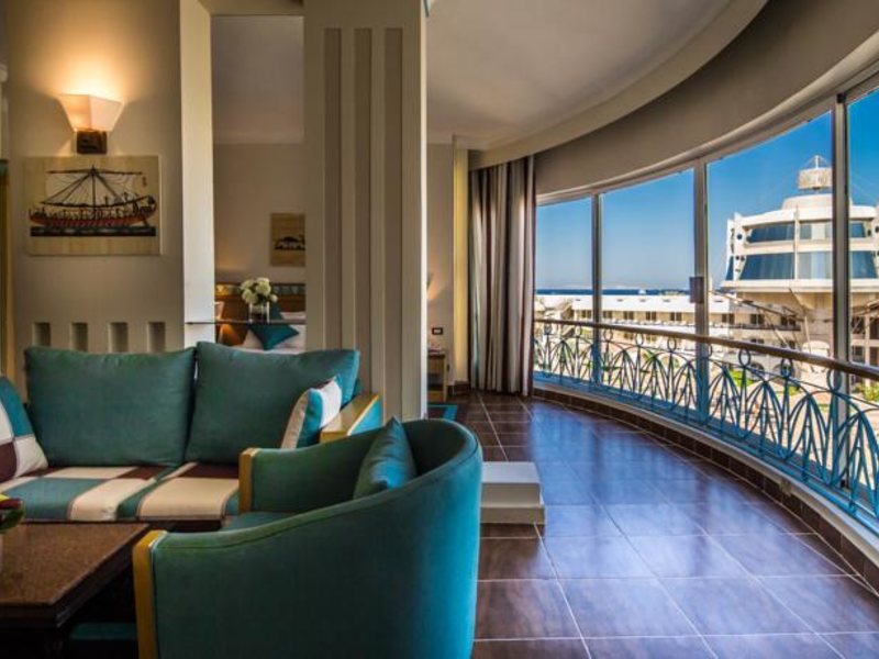 Seagull Hotel 127945