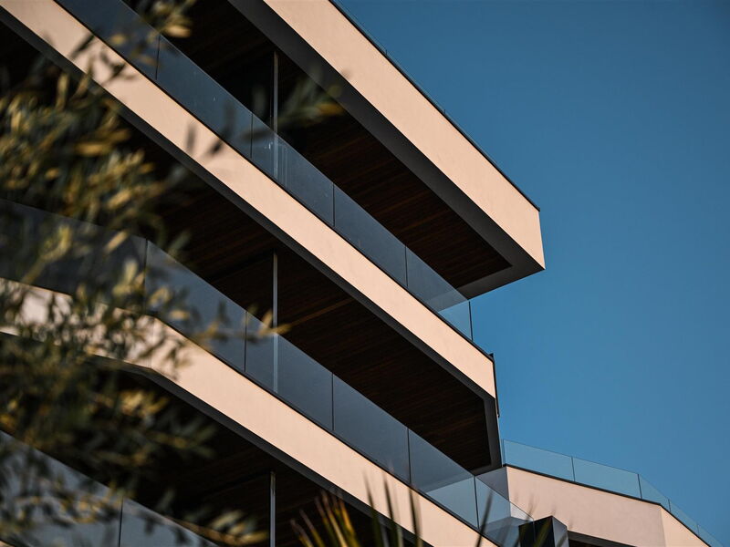 Sealeven Hotel & Residences 327752