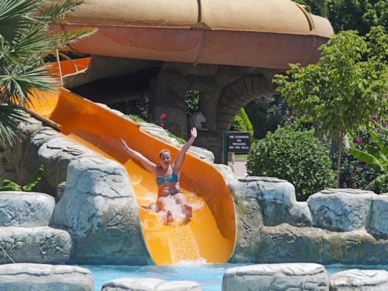 Sealight Family Club (ex 104368