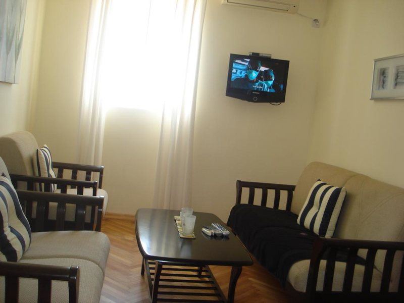 Seashore Apartmen 307190