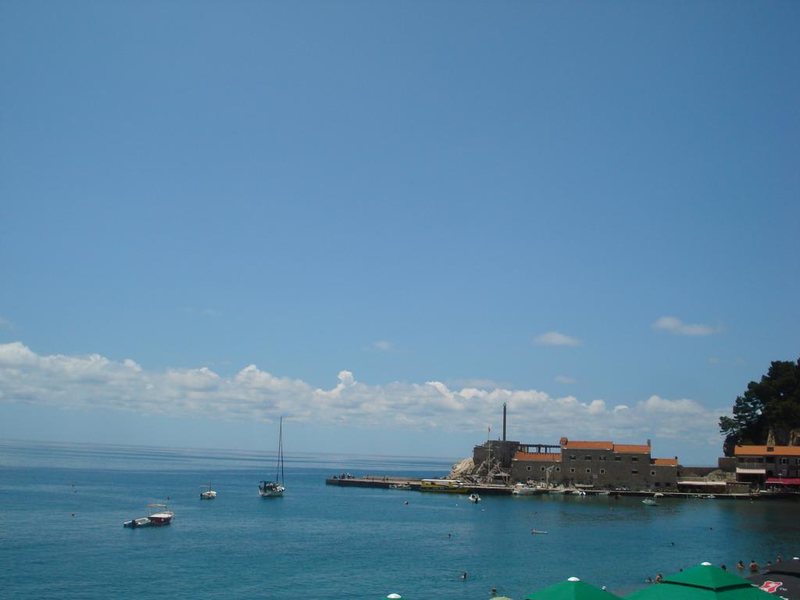 Seashore Apartmen 307200