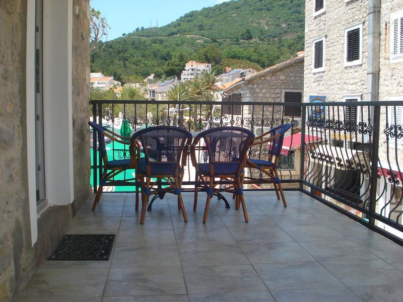 Seashore Apartmen 307207