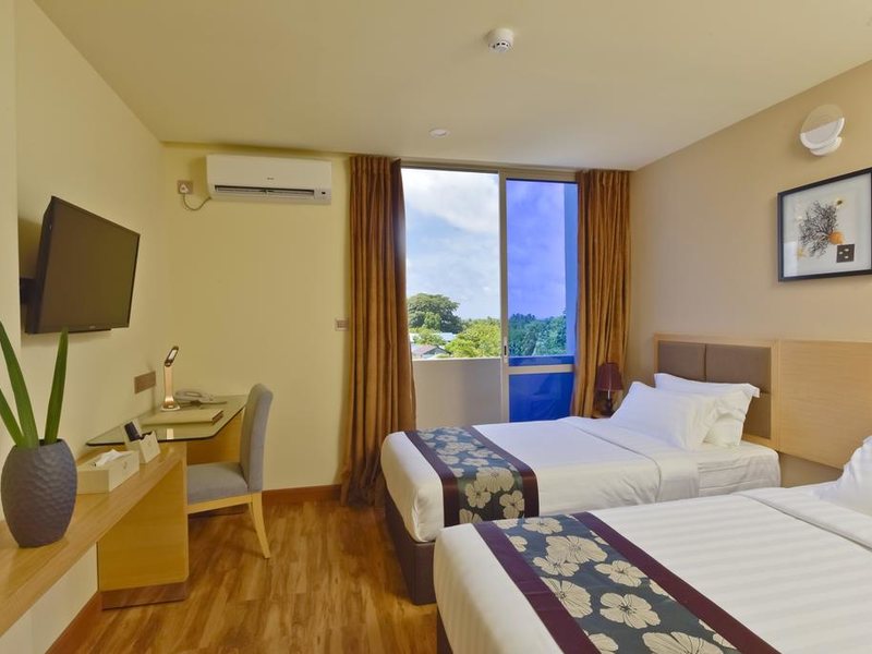 Season Paradise Guest House 239993