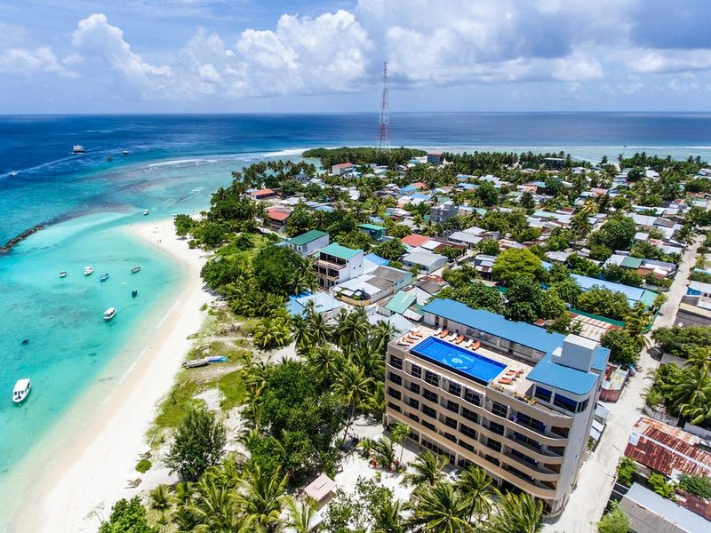 Season Paradise Guest House 240001