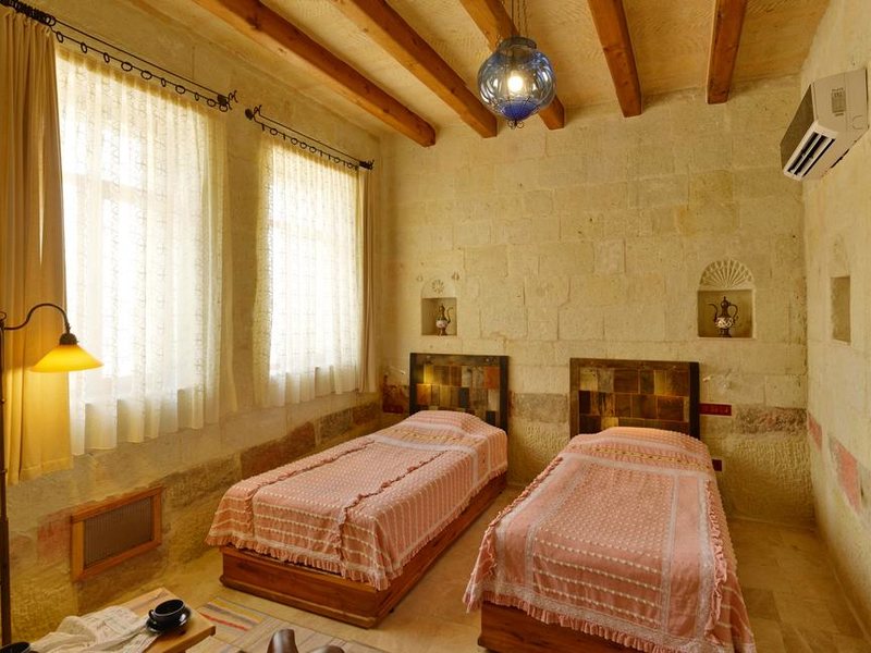 Seki Cave Hotel 304813